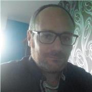 Passionné de musique, je pratique le piano depuis mon jeune âge. Je l'enseigne en école de musique depuis 2015